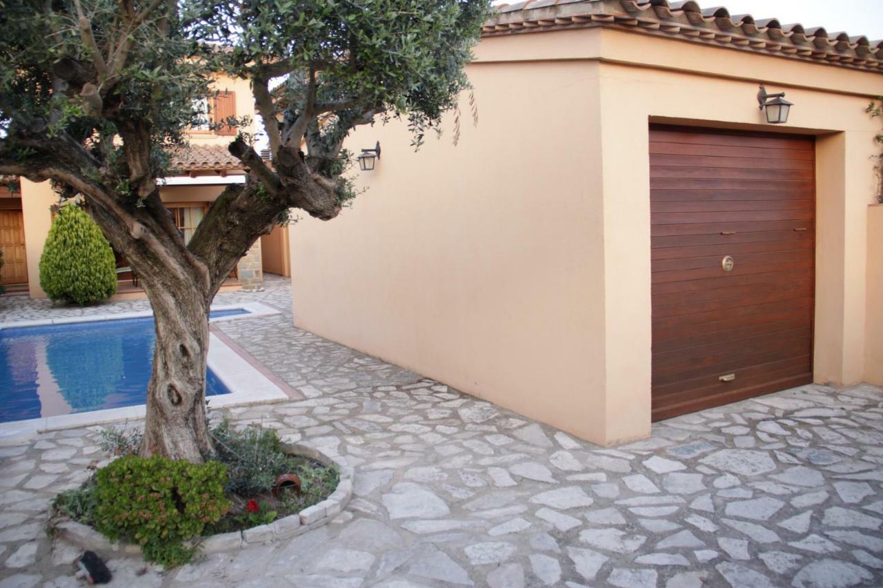 Villashim L' Escala Екстериор снимка